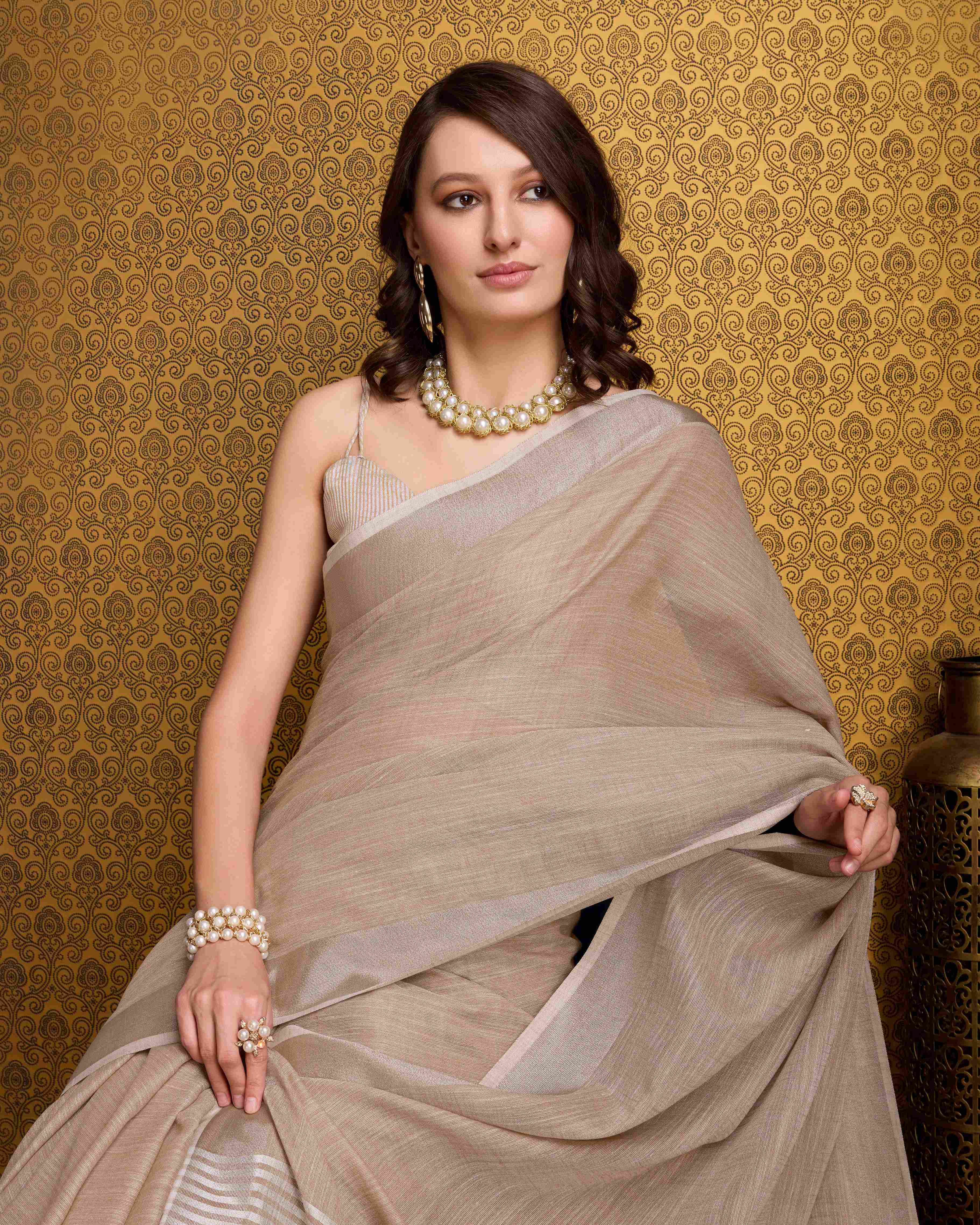 Chiku Linen Saree