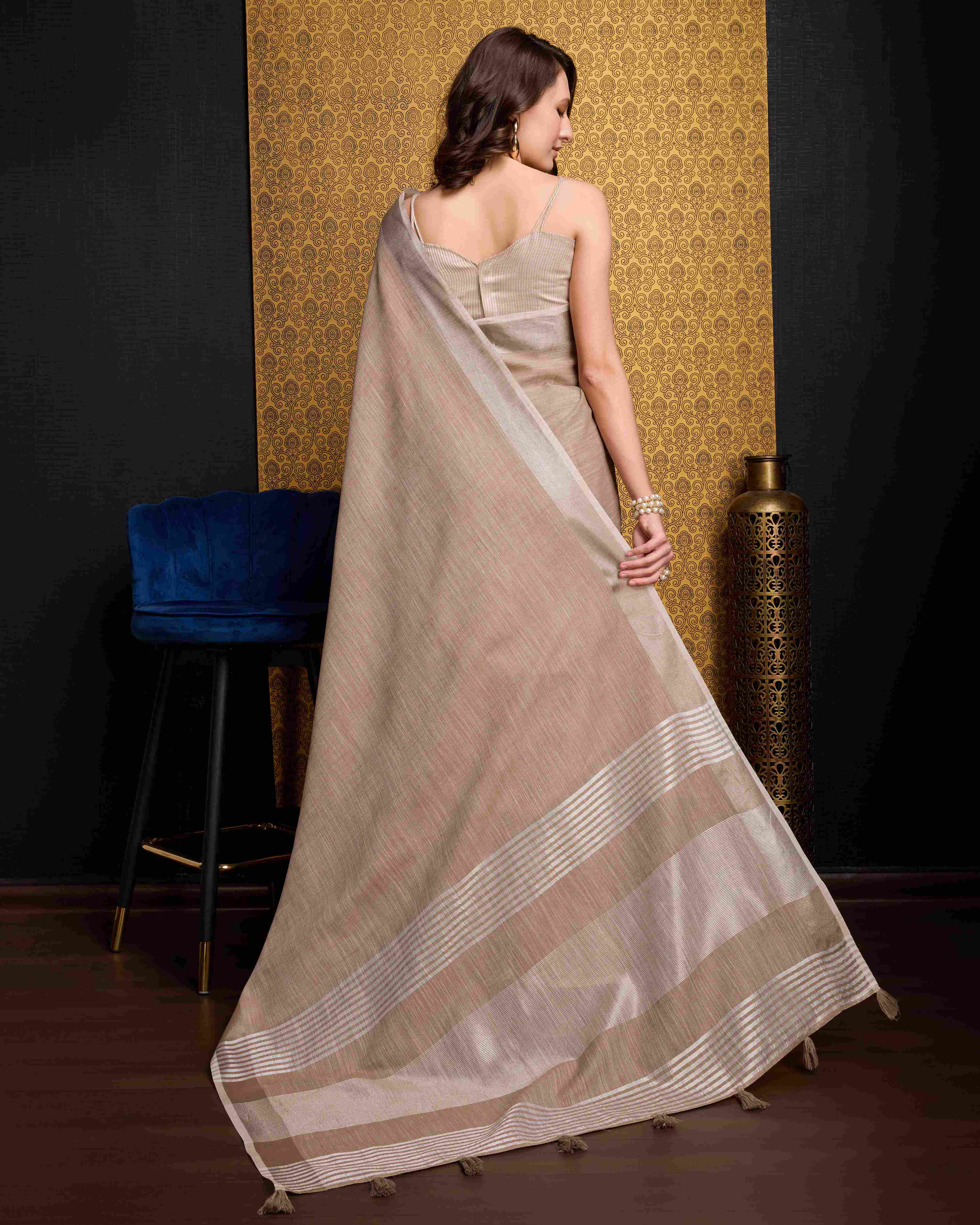 Chiku Linen Saree