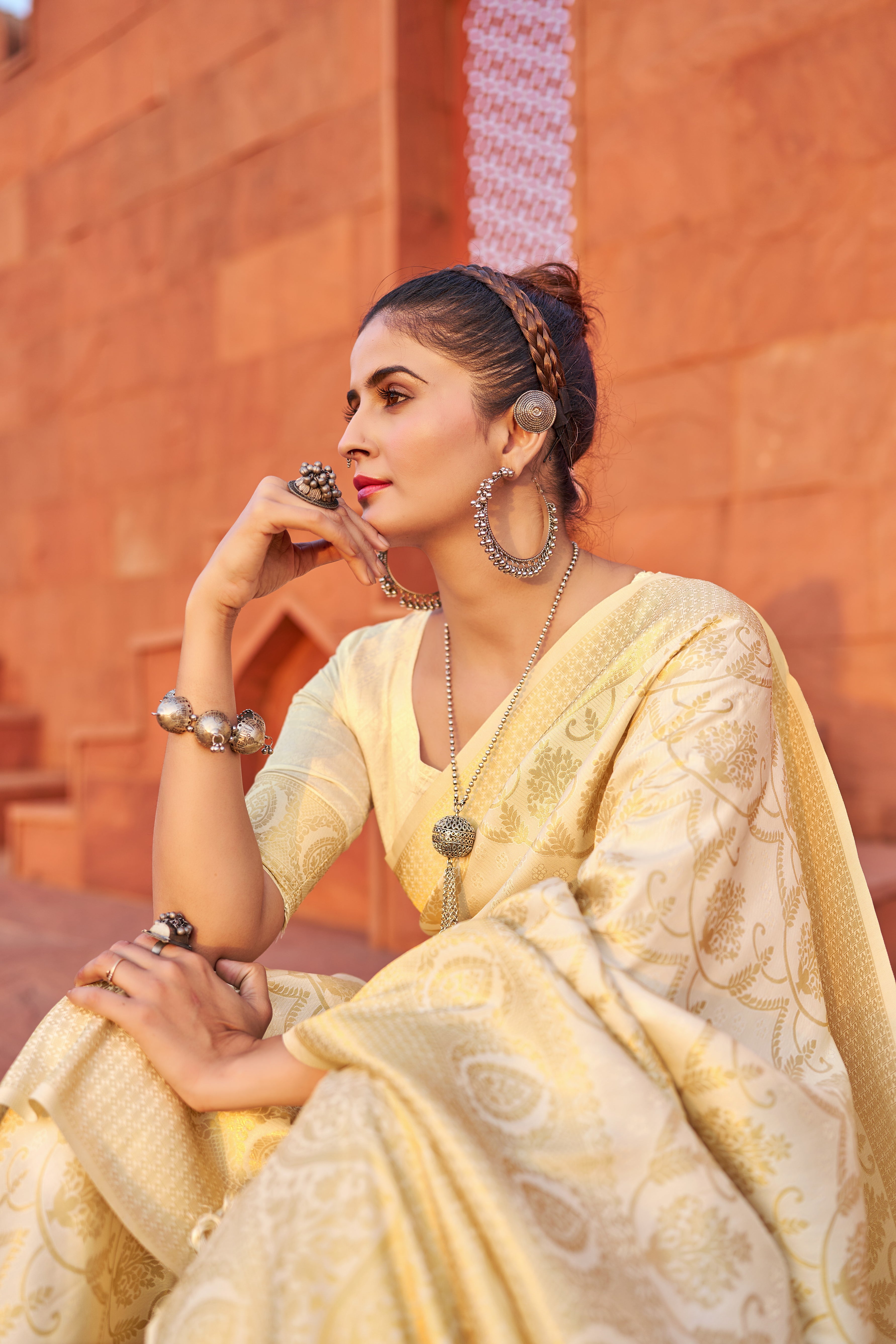 Timeless White Soft Silk Saree