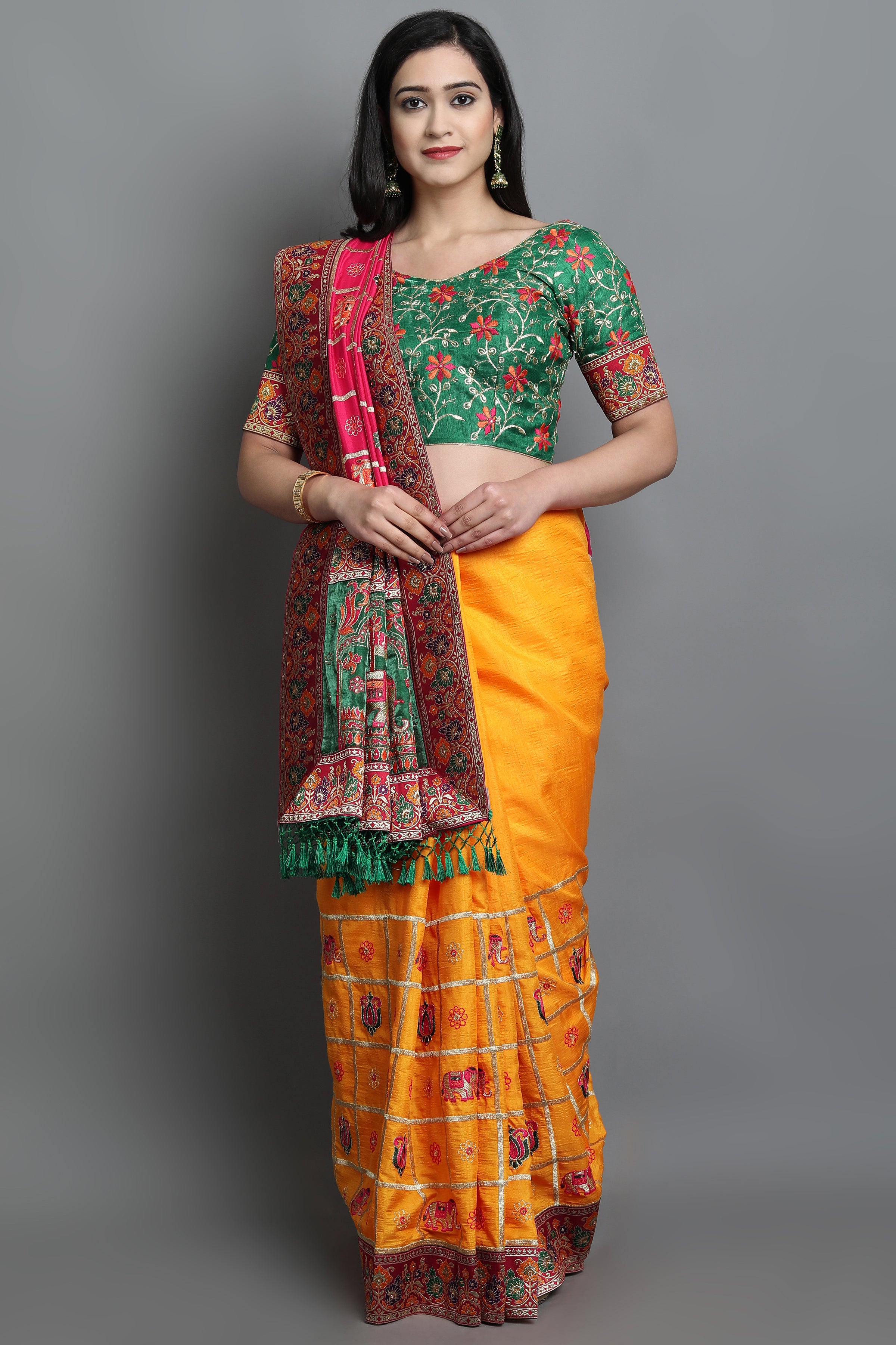 Buy Gold Yellow Woven Patola Saree Online at Best Price - kalaashree