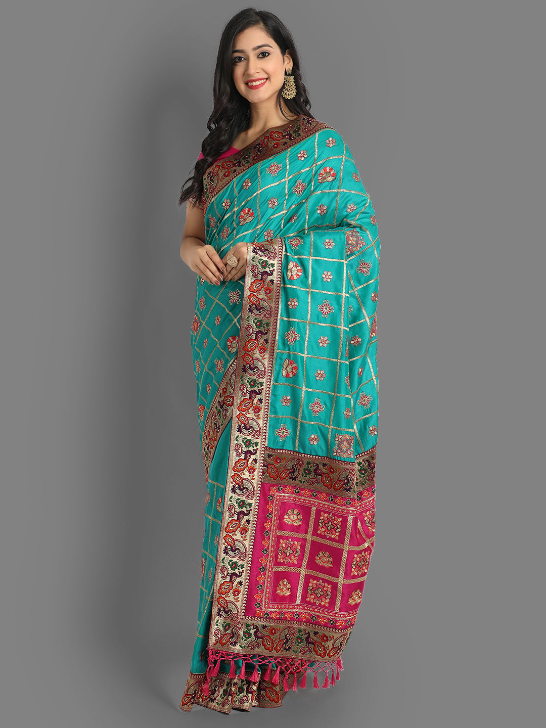 Buy Jade Green Woven Patola Saree Online at Best Price - kalaashree